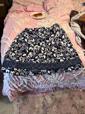 GNW Navy and White Floral A-Line Skirt with Lace Band
